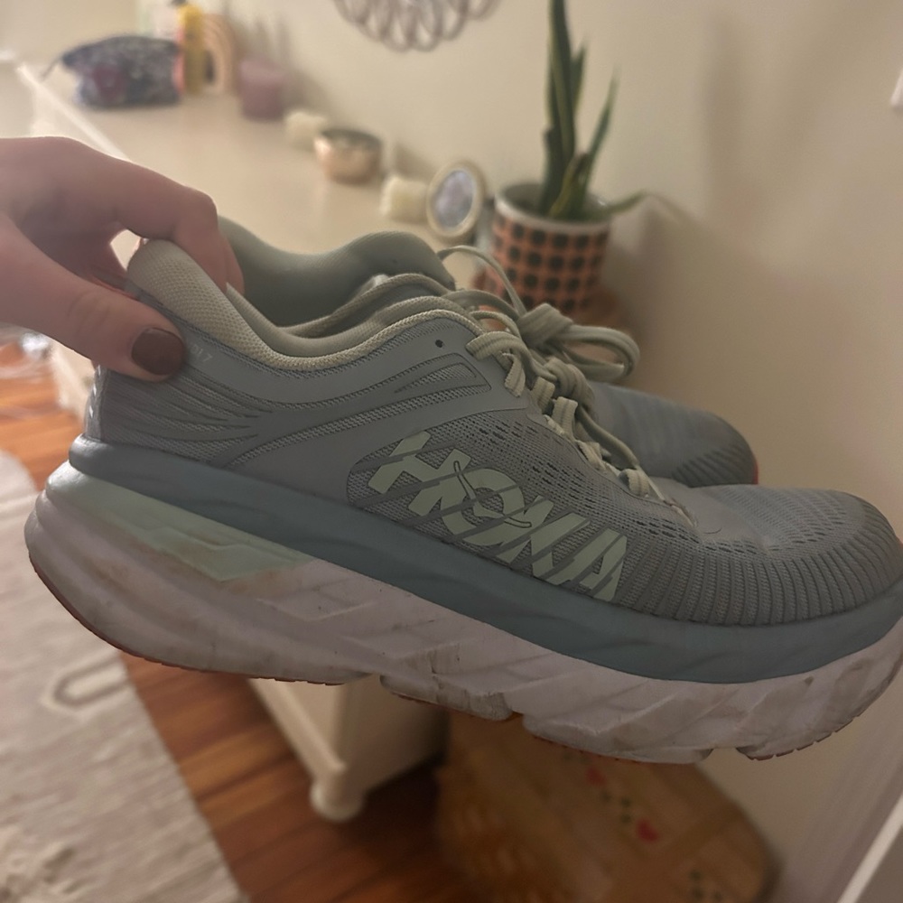 HOKA BONDI 7